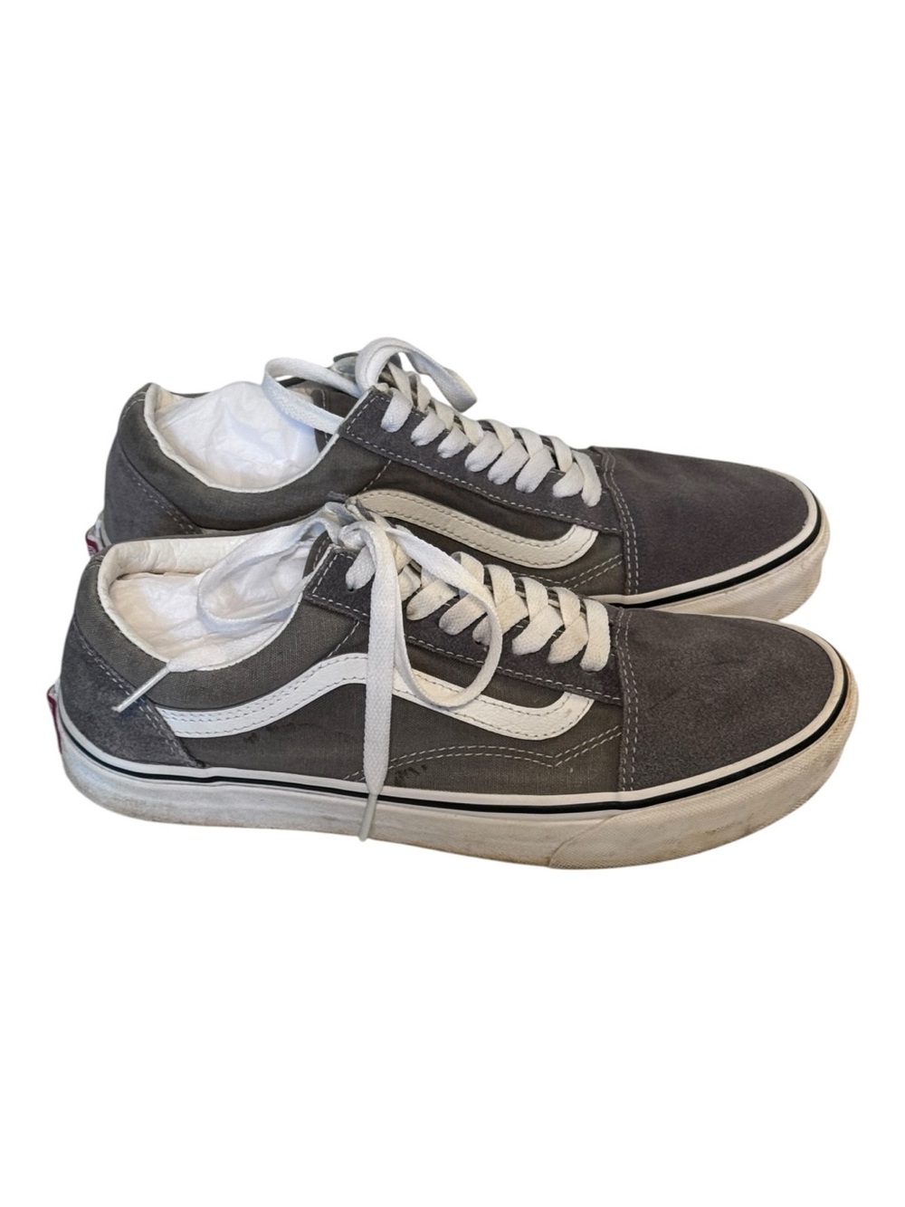 Slip on these Vans U Old Skool™ sneakers, - Picture 4 of 9